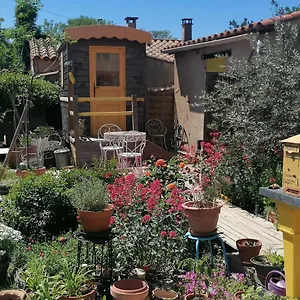 Frühstückspension La Fee Viviane Et Michel L'enchanteur, Robion en Luberon